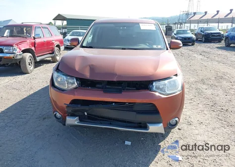 2015 Mitsubishi Outlander Se from USA, damaged, VIN JA4AZ3A32FZ006854